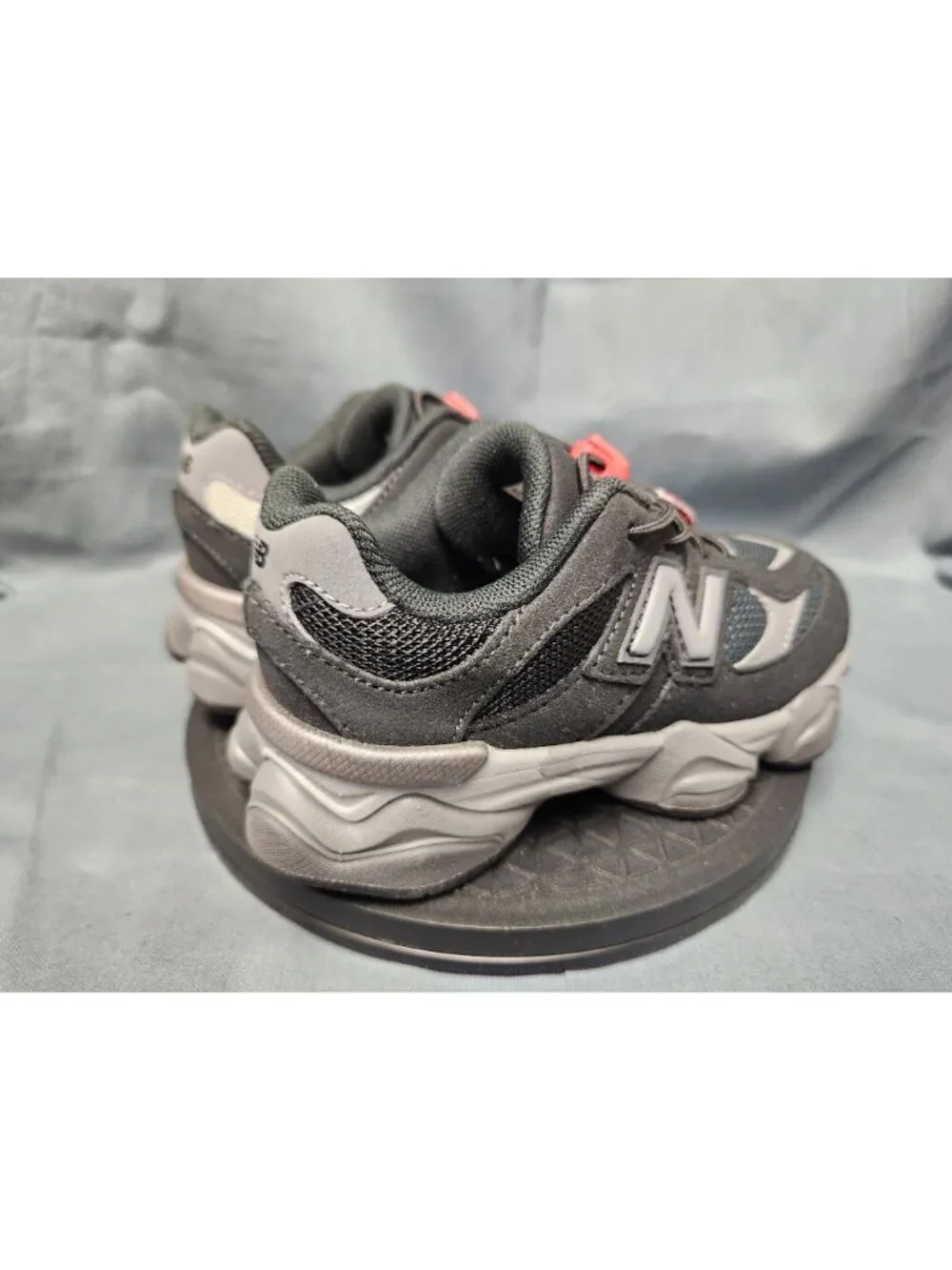 New Balance Toddlers 9060 Sneakers Slip On IV9060BK Black Size 6 NEW NO BOX!
